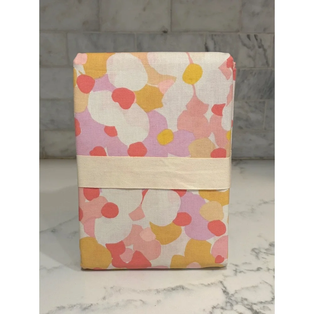 West‎ Elm Kids Painted Daisy Standard Pillowcase 100% Cotton NWT